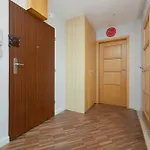 Spacious With Balcony Suited For Remote Work By Renters * 华沙